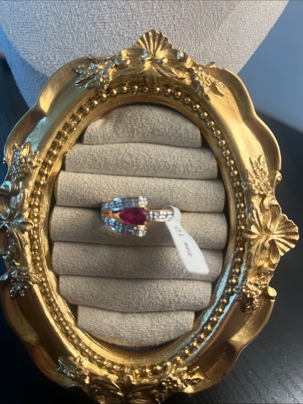 Elegant Gold-Tone Ring with Deep Pink Teardrop Gem and Pavé Accents